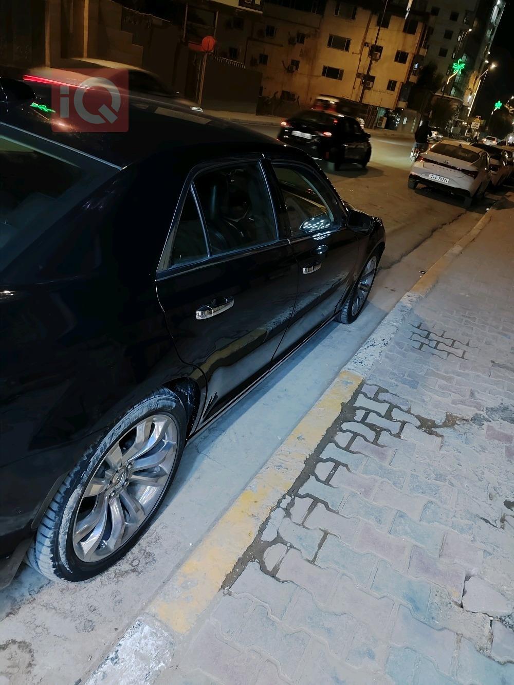 Chrysler 300